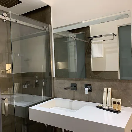 Thalya Luxury Syracuse