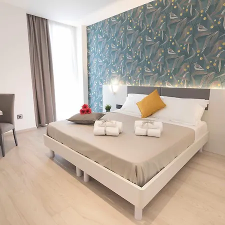 לינה וארוחת בוקר Thalya Luxury