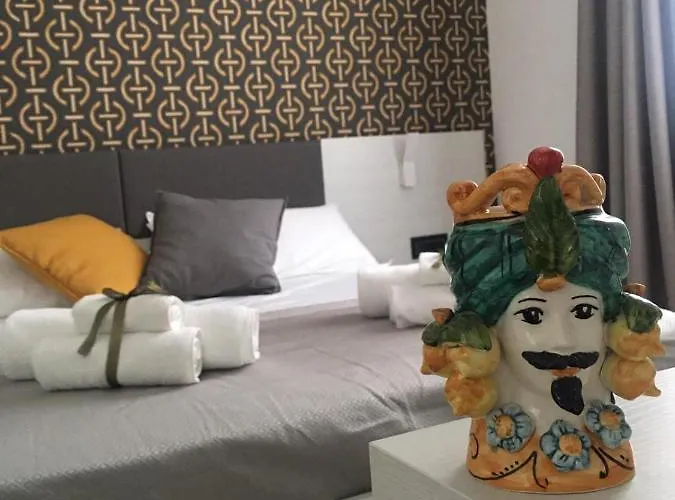 Alojamento de Acomodação e Pequeno-almoço Thalya Luxury Syracuse