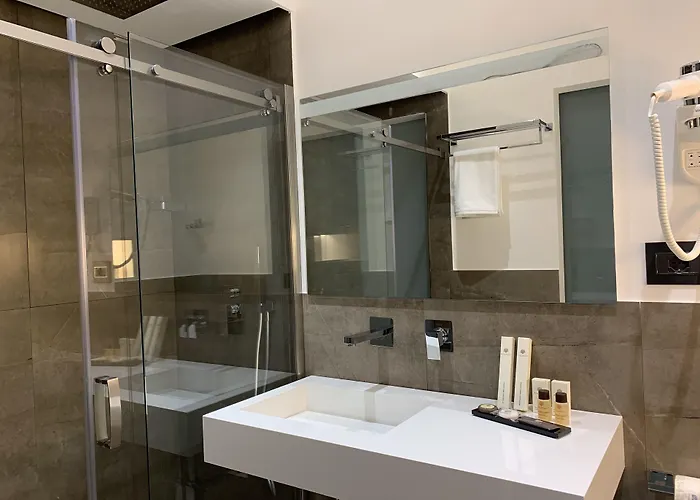 Thalya Luxury Syracuse
