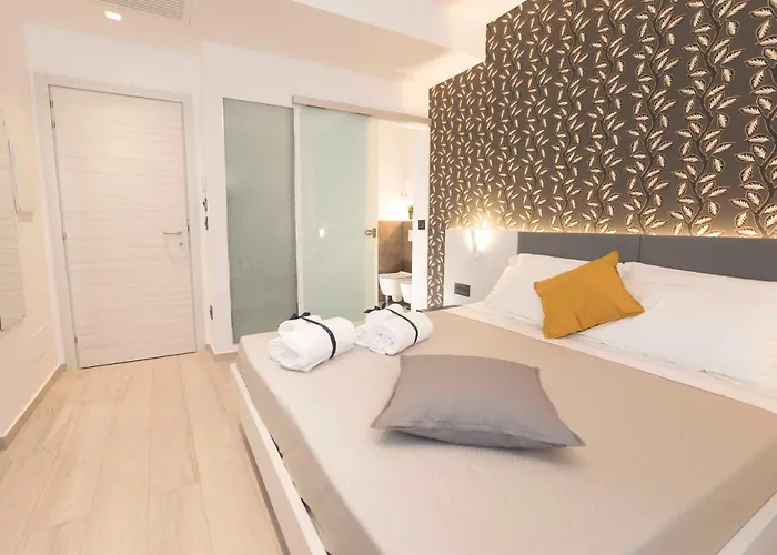 Alojamento de Acomodação e Pequeno-almoço Thalya Luxury 4*
