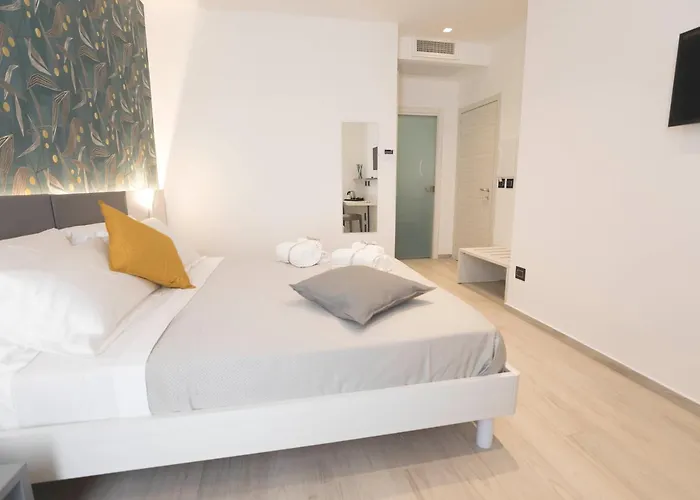 Alojamento de Acomodação e Pequeno-almoço Thalya Luxury 4*